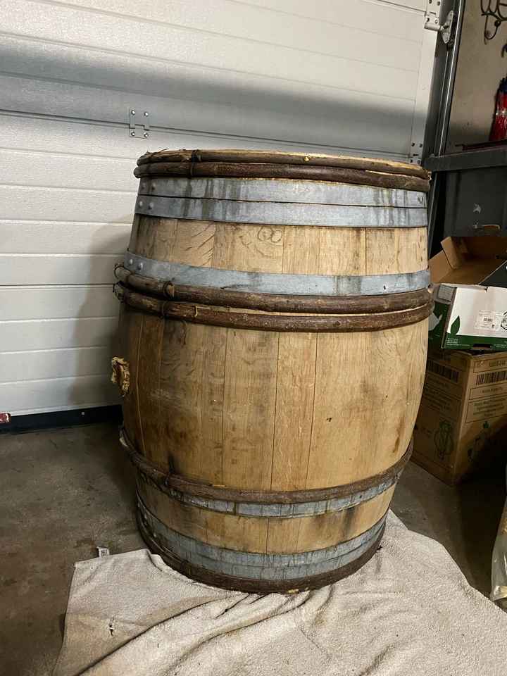 Un mariage qui prend de la place!! - 1