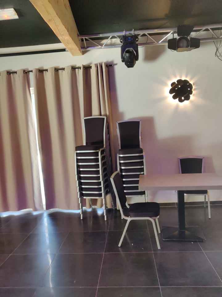 Ton mobilier de mariage : les chaises 🤎 - 1