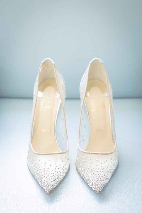 La paire de chaussure