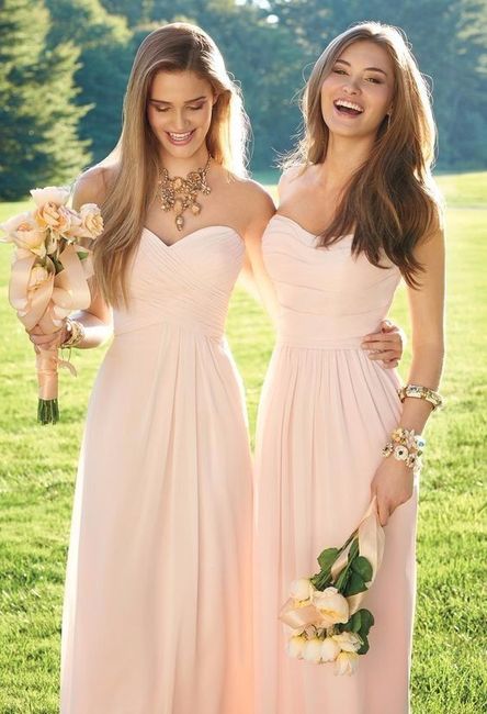 Les robes de demoiselles d'honneur : simple