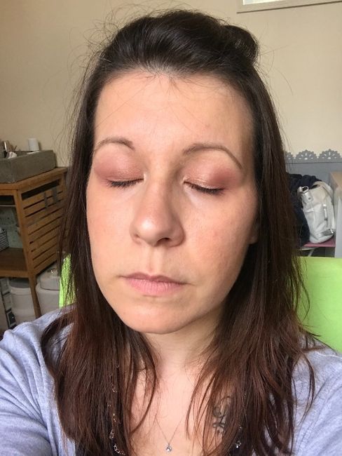 3ème essai (toujours sans rouge à lèvres)