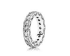 Enfin trouver une bague mais elle ne fait pas alliance - 1