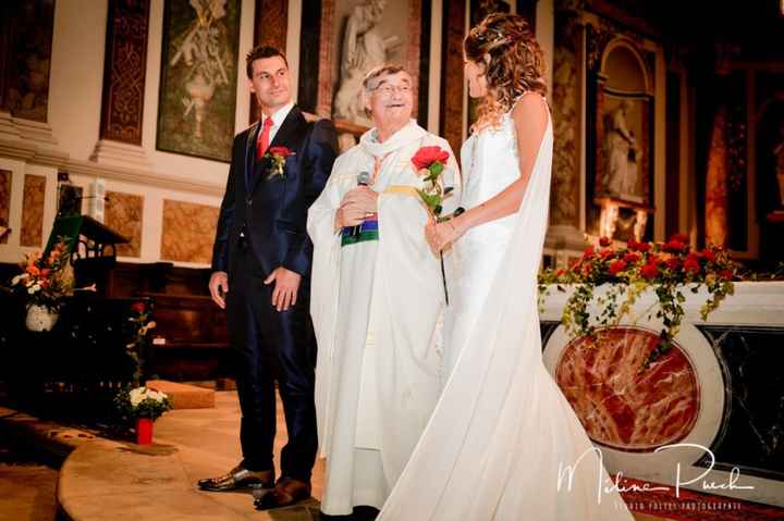 Le costume de Monsieur, ma robe et ma rose éternelle