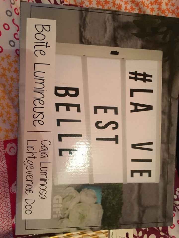 Boite lumineuse à lettres