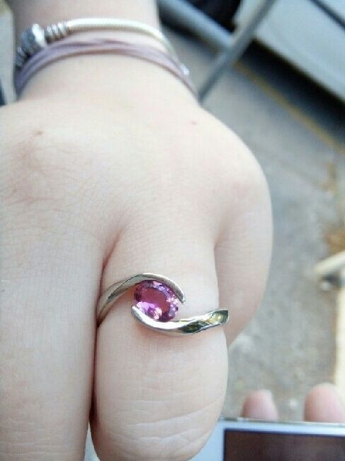 Avez-vous publié une photo de votre bague de fiançailles ? - 1