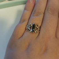 Ta bague de fiançailles sur le Pinterest de Mariages.net ça t'intéresse ? ❤️ - 1