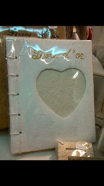 Besoin d'aide !!! livre d'or !!! - 2