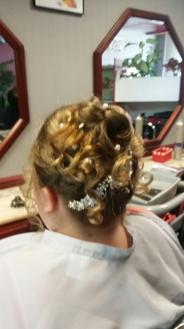 Besoin d'aide coiffure et diademe - 2