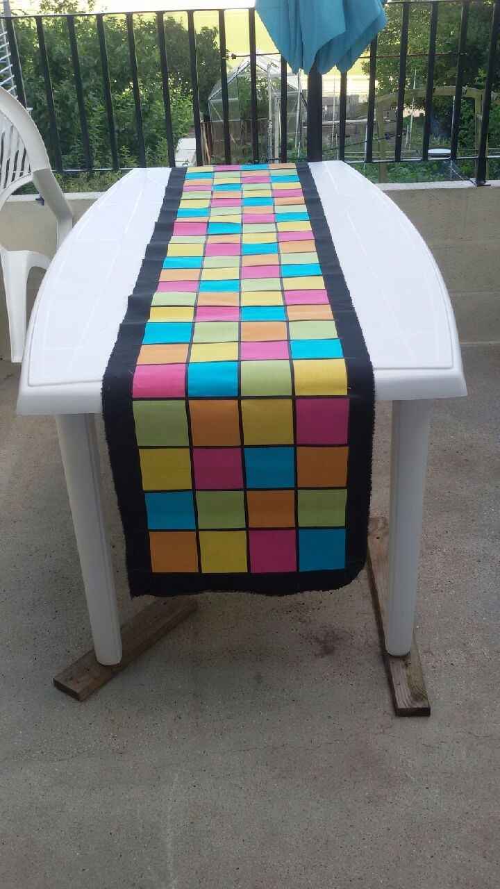 Chemin de table disco