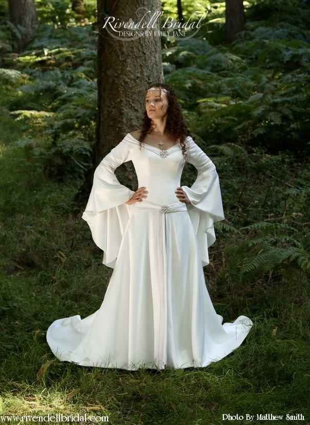 Robe Zandria de Rivendell Bridal