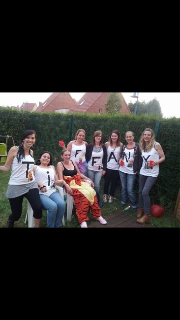 Un evjf de folie. - 1