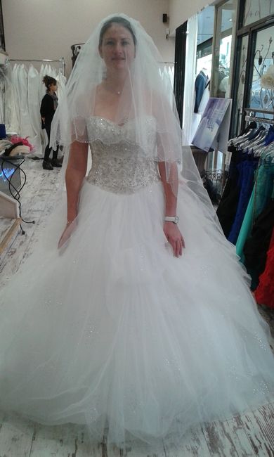 Ma robe, coiffure? - 1