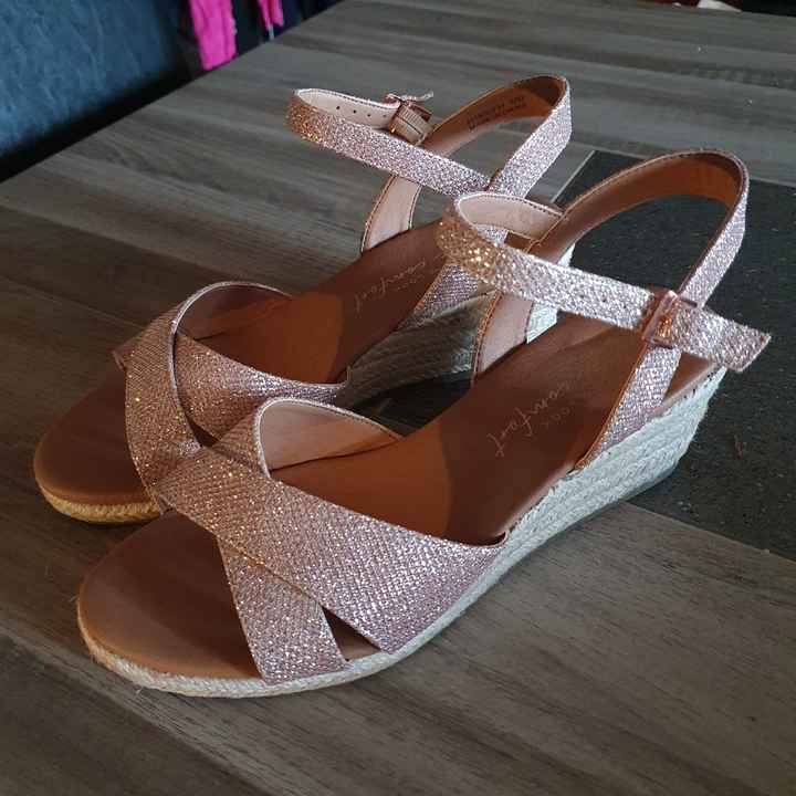 s comme Souliers - 1