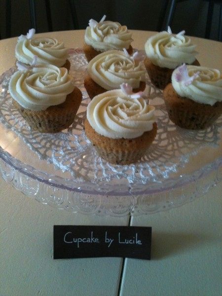 Essai de cupcakes glaçage en forme de roses