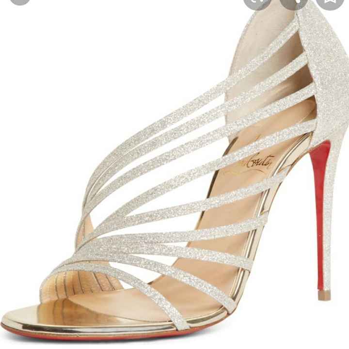 Help - chaussures - 1