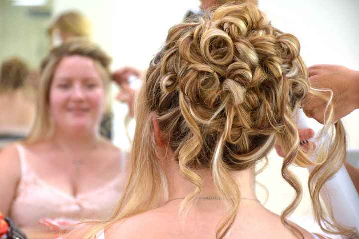 Partagez vos photos !  On continue ? etape 6 : coiffure - 2