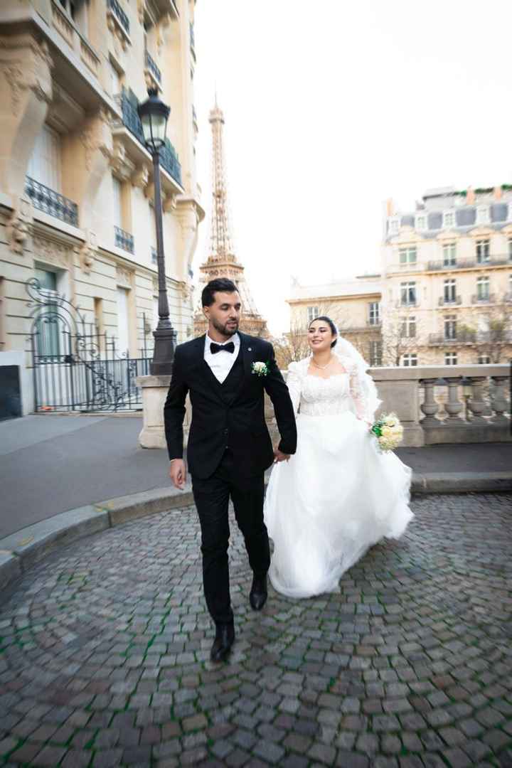  Un instant hors du temps où les mariés revivent leur bonheur.