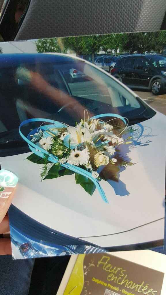 Deco voiture des mariés - 1