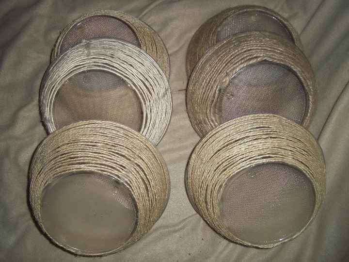 Panière à pain ou a fruits ou autre en plastqiue entouré de ficelle (x6)