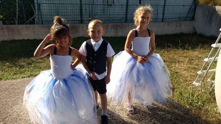 Ensemble et Robes de cérémonie