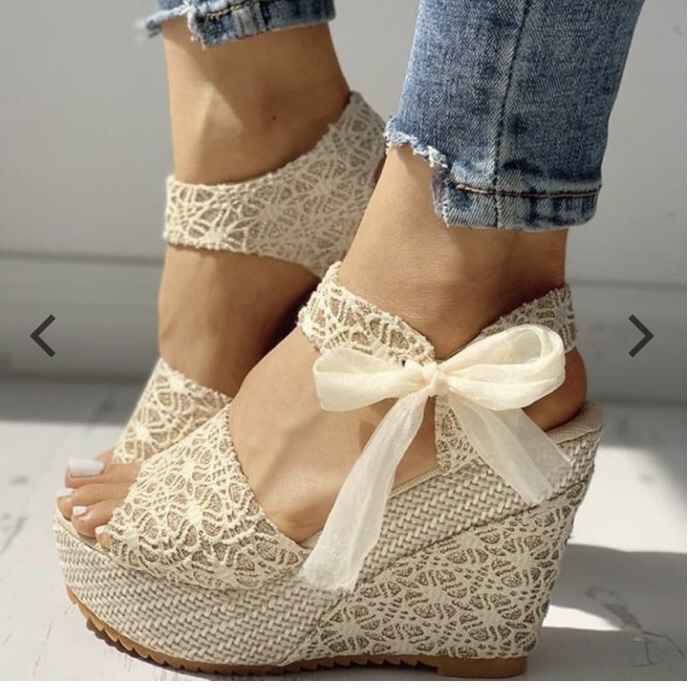 Chaussures à talons ou plates ? - 1
