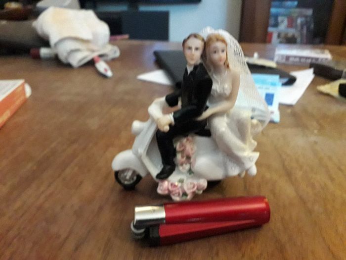 Cake topper avec figurines 🆚 cake topper avec noms ? - 1