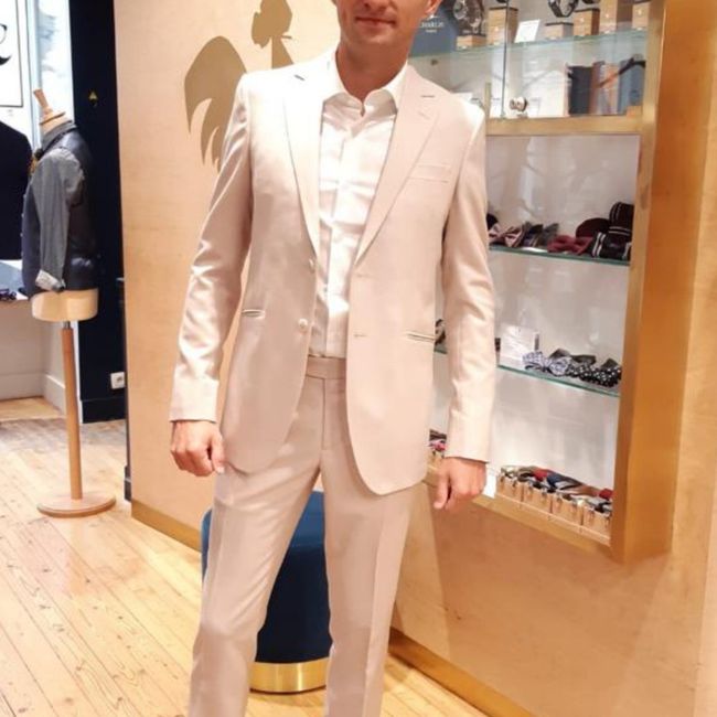 L'accompagner ou pas pour le choix du costume ? 1