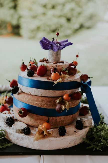 Wedding cheese 1