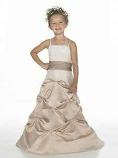 Robe de demoiselle d honneur pour petits fille. - 5