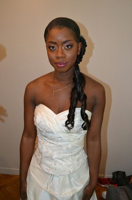 J'ai gardé mes   lunettes pour mon mariage. - 2