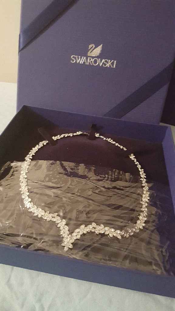 Quels bijoux choisir en fonction du décolleté de la robe de mariée ? - 1