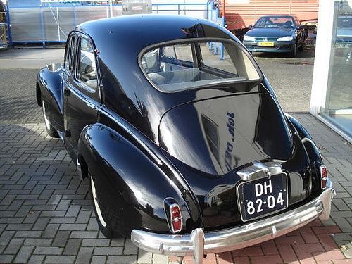 Voiture ancienne - 2
