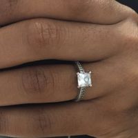 Avez-vous publié une photo de votre bague de fiançailles ? - 1