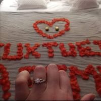 Ta bague de fiançailles sur le Pinterest de Mariages.net ça t'intéresse ? ❤️ - 1