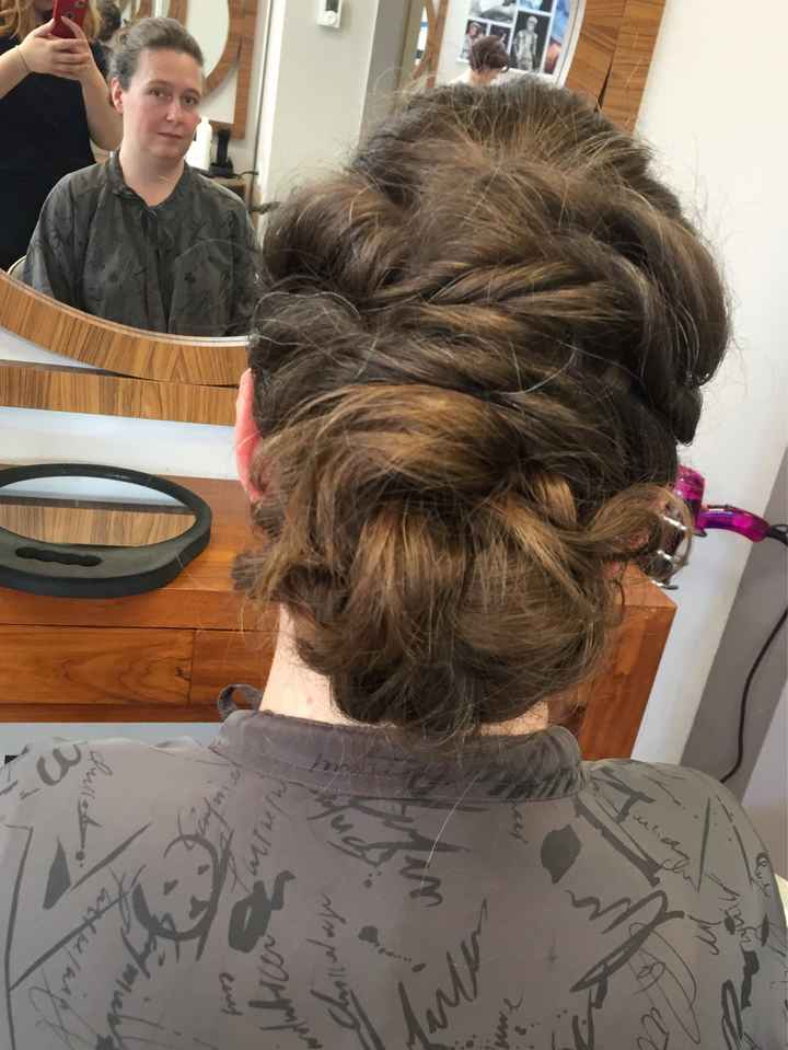 Essai coiffure et maquillage à j-29 - 2