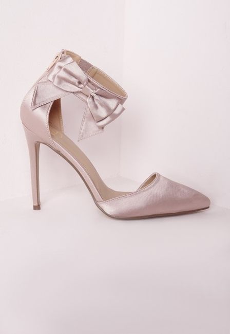 Sandales a talons a 28eur chez missguided les filles ! - 2