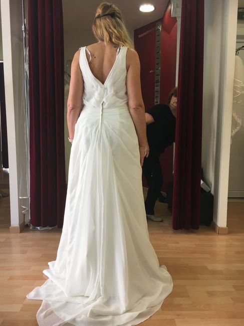  Essayage de robes, on remet ça. - 2
