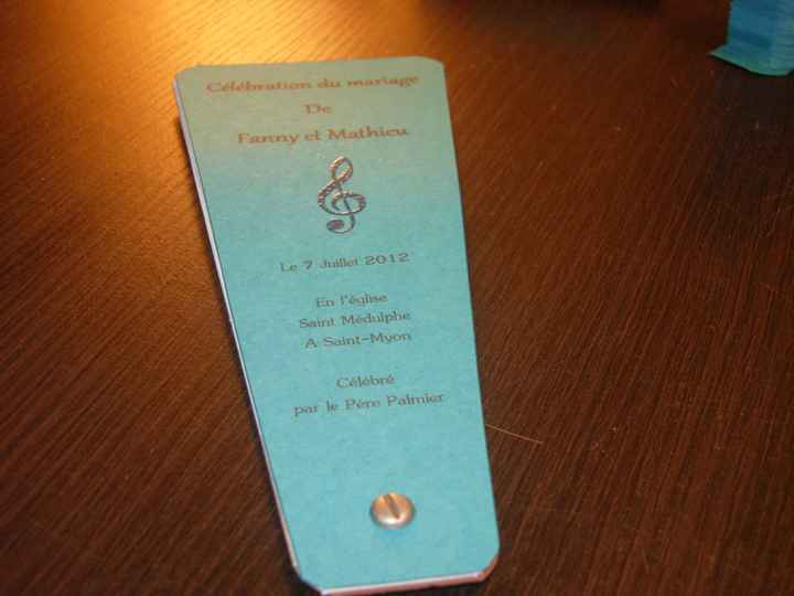 livret de messe éventail fermé