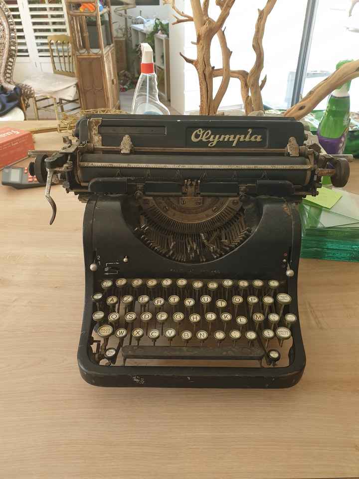 Machine à écrire vintage