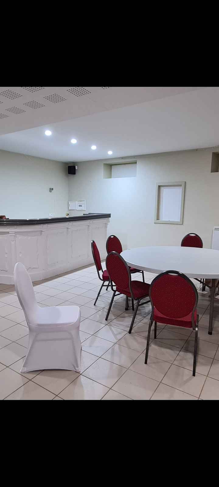 Pour ou contre les housses de chaises ? - 1