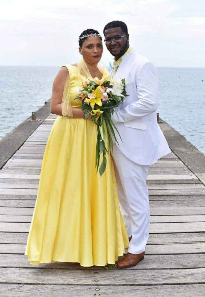 Une robe de cocktail en guise de robe de mariée - 1