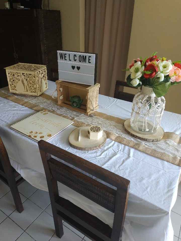 Essai déco table de l'urne - 1