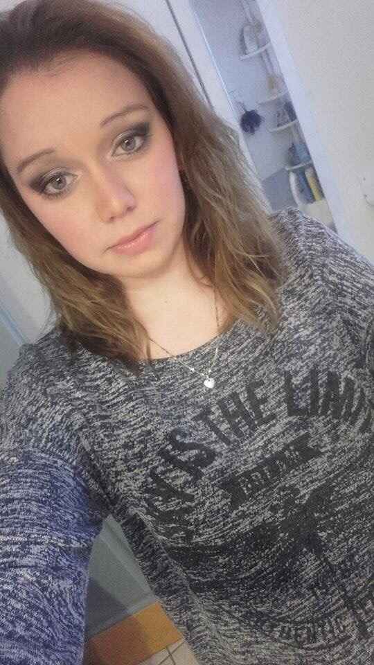 Quel maquillage pour une peau claire avec yeux verts ? - 1