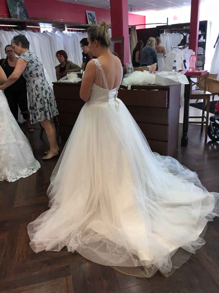  Montrez moi vos robes Princesse !! - 1