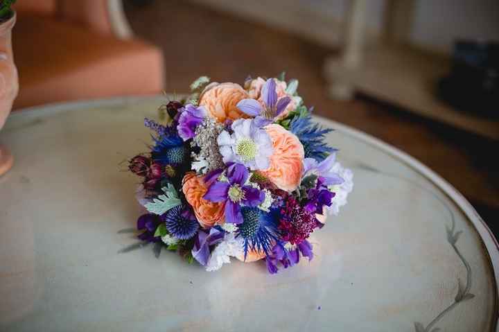 Bouqet thème couleurs violet/bleu marine/orange