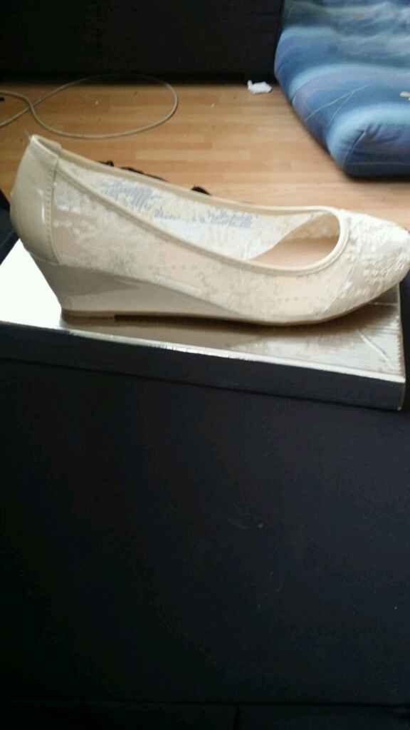 Besoin d'aide pour les chaussures! - 2