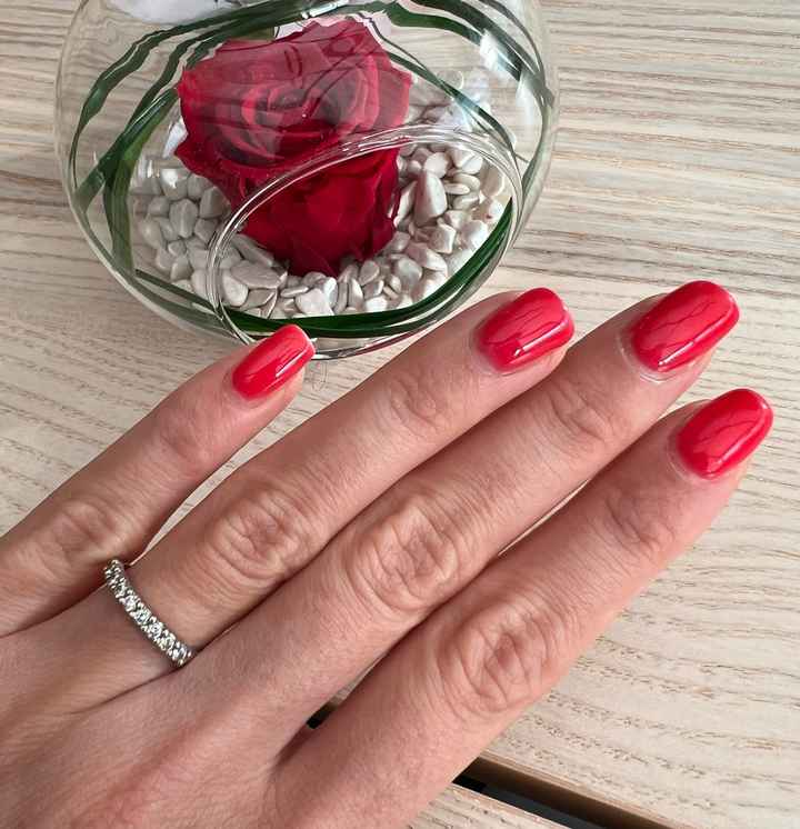 Ta bague de fiançailles sur le Pinterest de Mariages.net ça t'intéresse ? ❤️ - 1