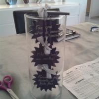 Besoin d'aide! suspendre des soleils dans un vase cylindrique - 1
