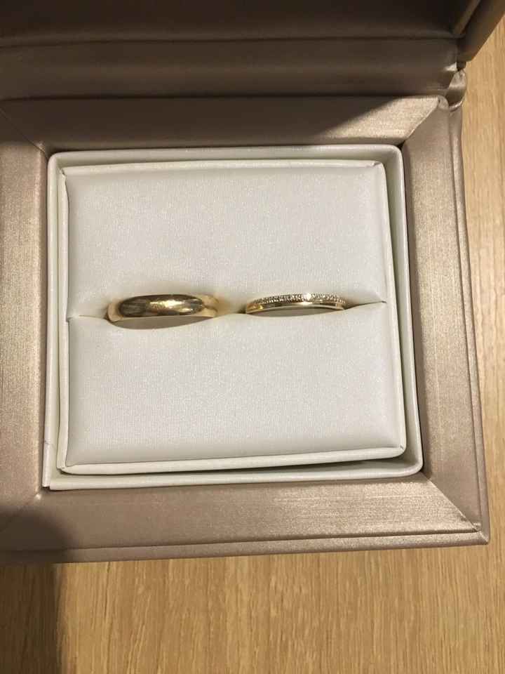Heureuse ! Ma bague est arrivée de la fabrication - 1
