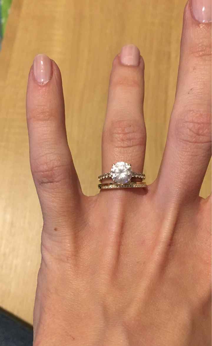 Heureuse ! Ma bague est arrivée de la fabrication - 1